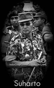 suharto-seragam-militer-01